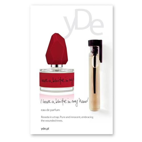 Próbka_i have a knife in my hand.jpg