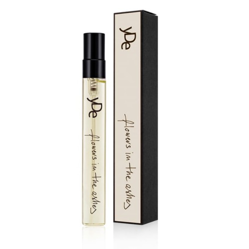 Naturalne niszowe perfumy yDe Flowers in the ashes 10ml w szklanej buteleczce.